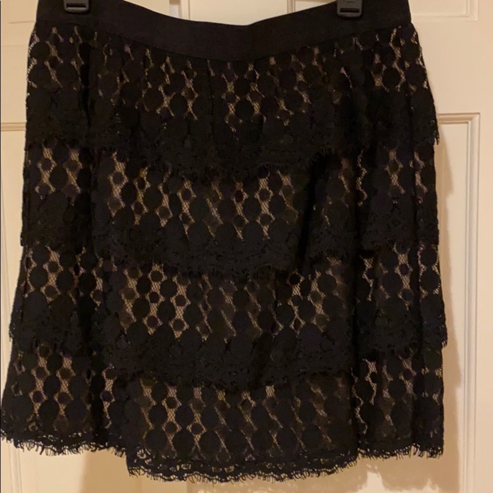 New Ann Taylor Black Lace Skirt with Tan Lining